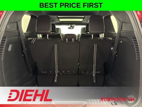 New 2026 Chrysler Pacifica Limited w/ S Appearance Package AWD/4WD image 9