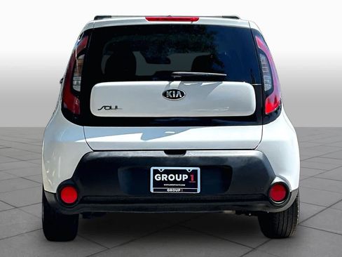 Used 2016 Kia Soul FWD image 5