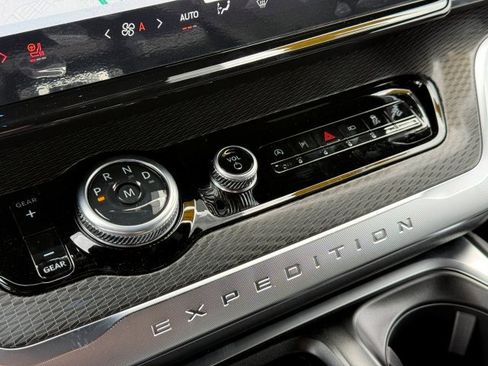 New 2026 Ford Expedition Max Platinum w/ Stealth Appearance Package AWD/4WD image 29