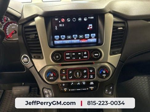 Used 2016 GMC Yukon SLT w/ Open Road Package AWD/4WD image 19