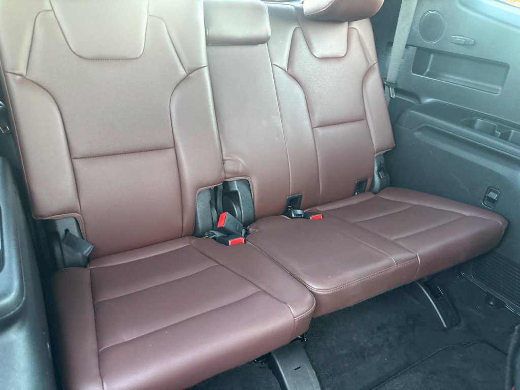 Used 2023 Kia Telluride SX FWD image 16