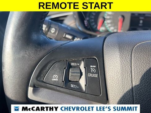 Used 2018 Chevrolet Trax LT w/ LT Convenience Package image 39