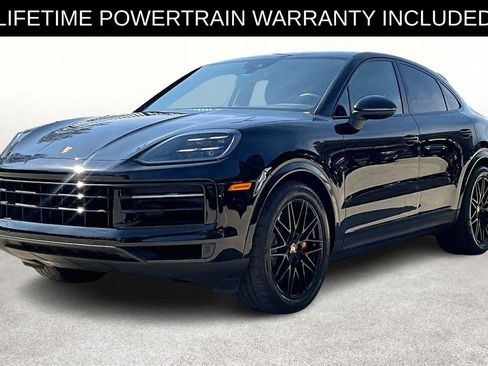 Used 2024 Porsche Cayenne S image 10