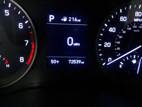 Used 2019 Hyundai Tucson SE image 22