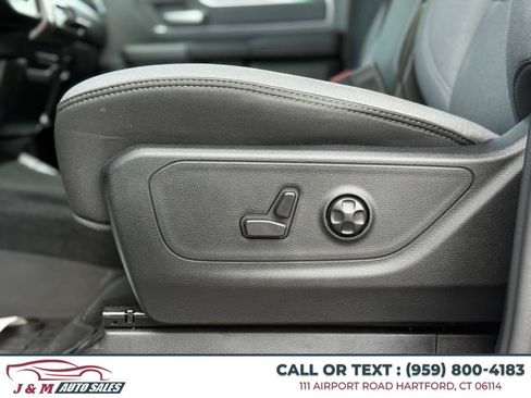 Used 2021 RAM 1500 Big Horn AWD/4WD image 37