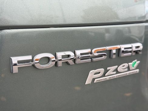 Used 2014 Subaru Forester 2.5i image 11