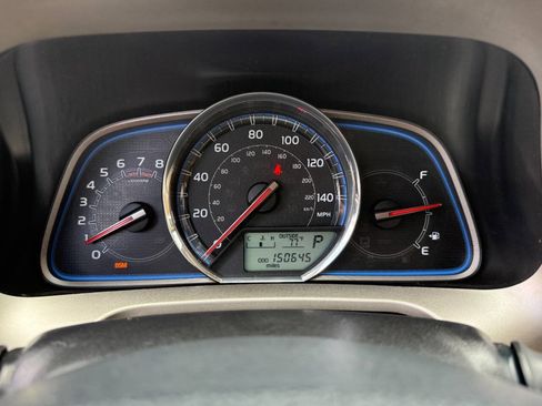 Used 2013 Toyota RAV4 Limited AWD/4WD image 20