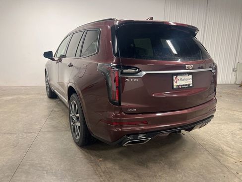Used 2023 Cadillac XT6 Sport w/ Technology Package image 4