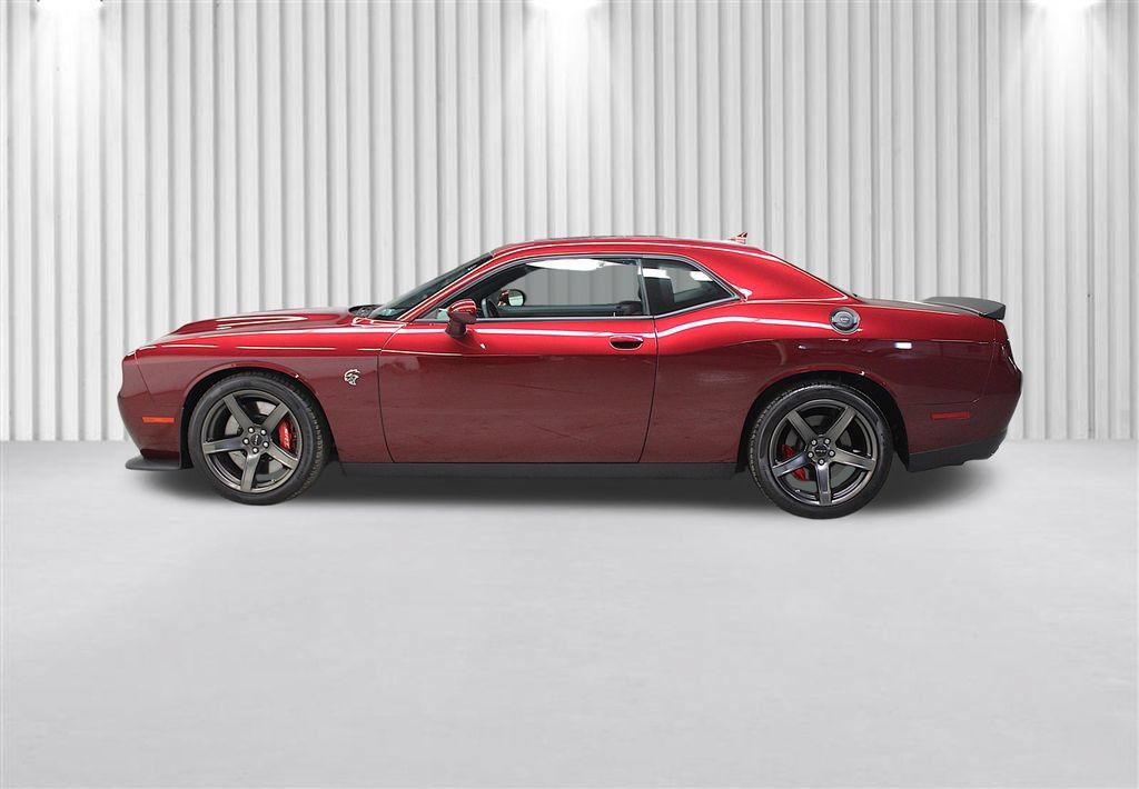 Used 2022 Dodge Challenger SRT Hellcat w/ Plus Package RWD image 7