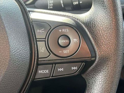 Certified 2025 Toyota RAV4 XLE AWD/4WD image 23