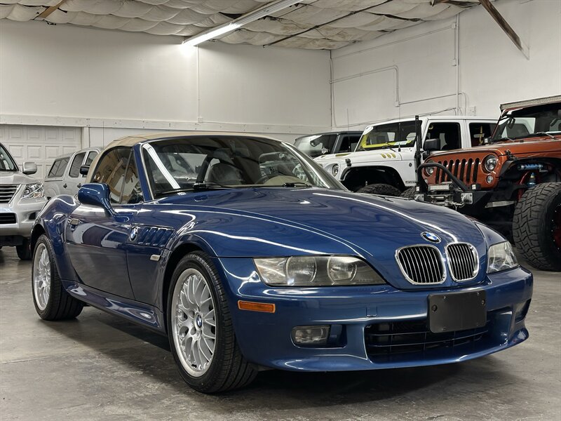 Used 2000 BMW Z3 2.8 RWD image 1