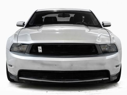 Used 2011 Ford Mustang GT Premium w/ 401A Rapid Spec Order Code RWD image 7