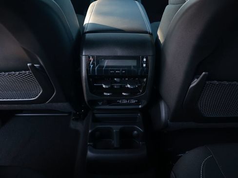 New 2026 Jeep Grand Cherokee L Laredo AWD/4WD image 28