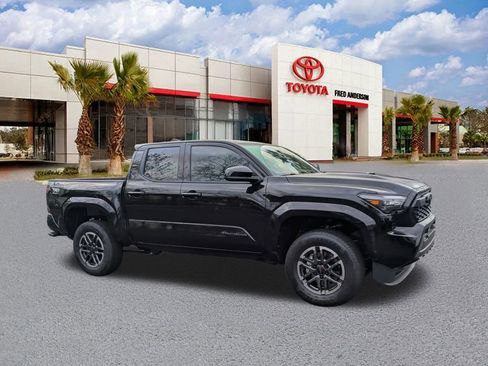 New 2026 Toyota Tacoma TRD Sport image 2