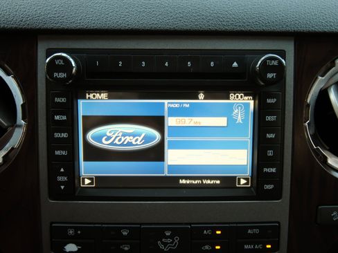 Used 2012 Ford F250 Lariat w/ Lariat Ultimate Pkg AWD/4WD image 31
