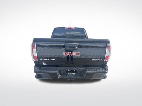 Used 2020 GMC Canyon Denali image 12
