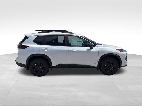 New 2026 Nissan Rogue SV AWD/4WD image 7