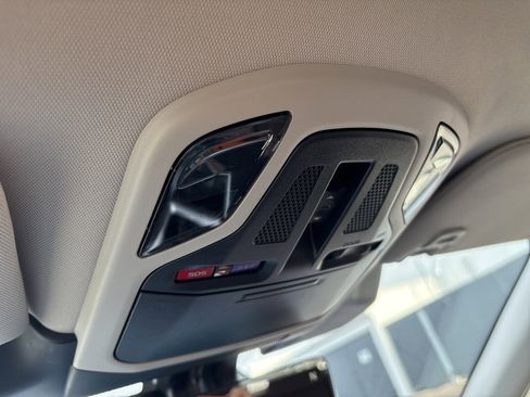 Certified 2025 Subaru Outback Touring image 25