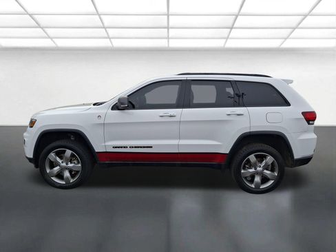 Certified 2021 Jeep Grand Cherokee Trailhawk w/ Trailhawk Luxury Group AWD/4WD image 8
