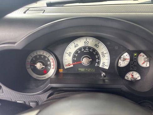 Used 2012 Toyota FJ Cruiser 4WD w/ Convenience Pkg image 5