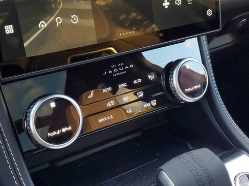 New 2026 Jaguar F-PACE R-Dynamic S AWD/4WD image 34