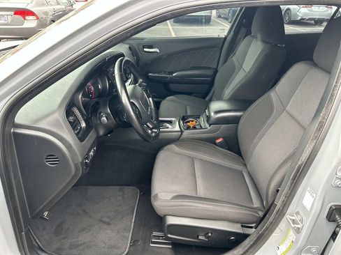Used 2021 Dodge Charger SXT w/ Blacktop Package image 20