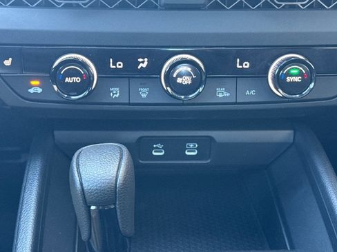 Used 2025 Honda Accord SE image 22