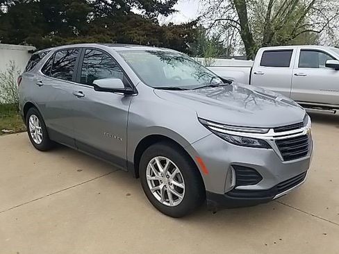 Certified 2024 Chevrolet Equinox LT image 1