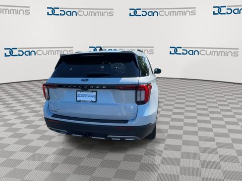 New 2026 Ford Explorer Active AWD/4WD image 7
