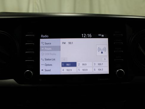 Used 2020 Toyota Tacoma SR image 13