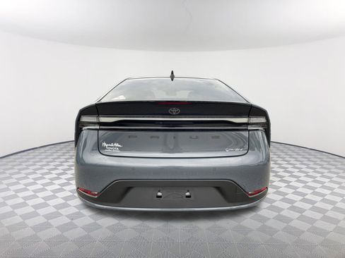 New 2026 Toyota Prius SE image 16