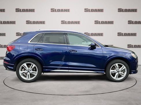 Used 2022 Audi Q3 2.0T Premium Plus w/ Premium Plus Package AWD/4WD image 6