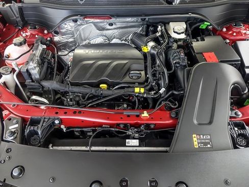 New 2026 Chevrolet Trax RS w/ Driver Confidence Package image 19