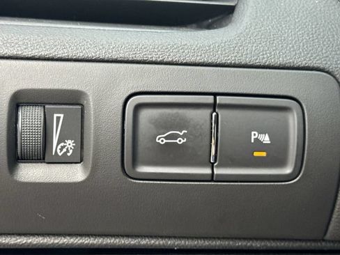 Certified 2019 Chevrolet Impala Premier FWD image 32