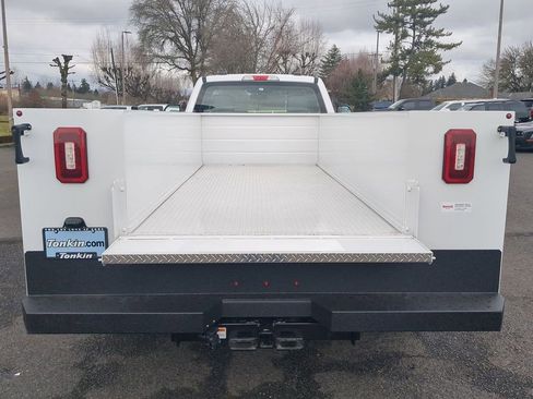 New 2024 Ford F550 4x4 Regular Cab Super Duty image 19