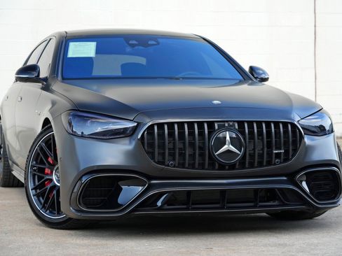 Used 2025 Mercedes-Benz S 63 AMG S image 4