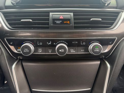 Used 2022 Honda Accord Sport image 17