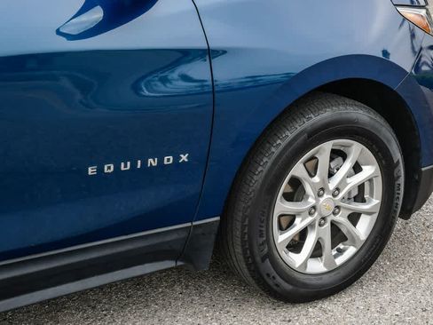 Used 2021 Chevrolet Equinox LT FWD image 11