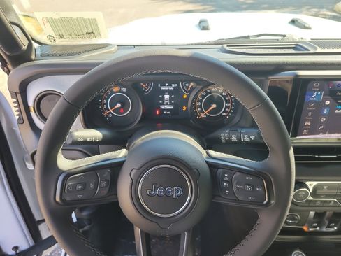 New 2026 Jeep Wrangler Sport AWD/4WD image 21