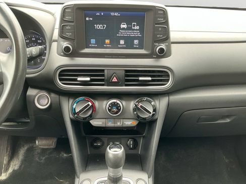 Used 2018 Hyundai Kona SEL AWD/4WD image 15