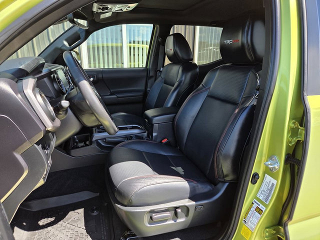 Used 2022 Toyota Tacoma TRD Pro AWD/4WD image 19