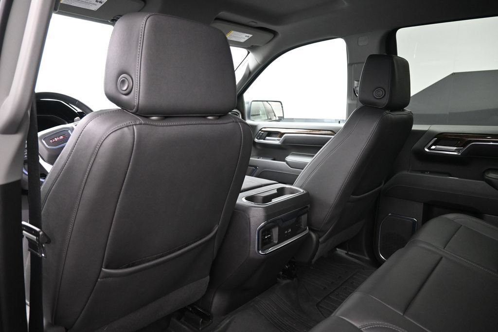 Used 2024 GMC Sierra 1500 Elevation w/ Elevation Premium Package AWD/4WD image 24