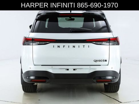 Certified 2026 INFINITI QX60 Sport w/ Dark Cargo Package AWD/4WD image 9