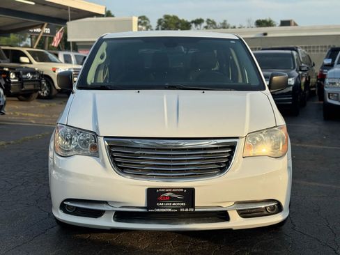 Used 2019 Dodge Grand Caravan SE image 34