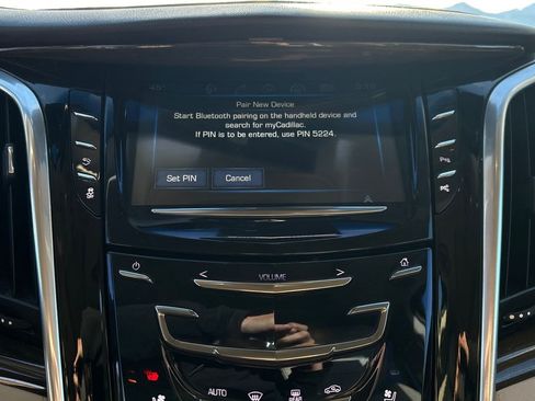 Used 2019 Cadillac Escalade ESV Luxury image 39