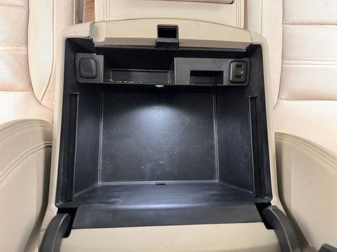 Used 2019 GMC Yukon Denali w/ Denali Ultimate Package AWD/4WD image 50