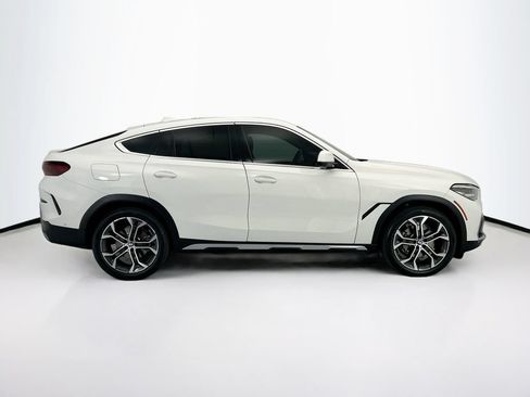 Used 2022 BMW X6 xDrive40i w/ Luxury Seating Package AWD/4WD image 4