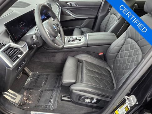 Certified 2024 BMW X7 xDrive40i w/ M Sport Package AWD/4WD image 9