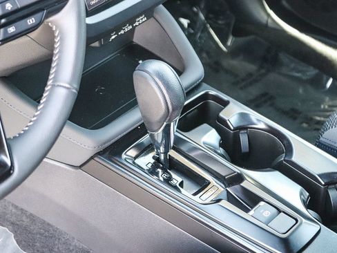 Certified 2026 Subaru Forester Premium AWD/4WD image 22