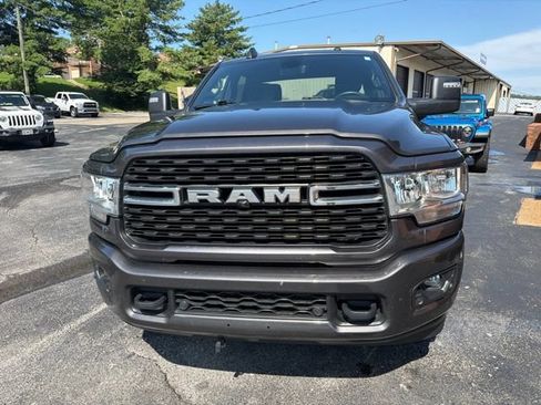 Used 2024 RAM 2500 Big Horn w/ Towing Technology Group AWD/4WD image 2